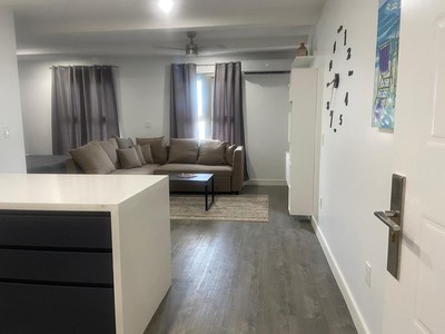 Condominium &middot; For rent &middot; 1 bedroom