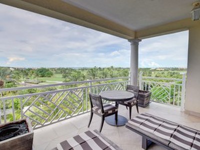 Condominium &middot; For rent &middot; 3 bedrooms