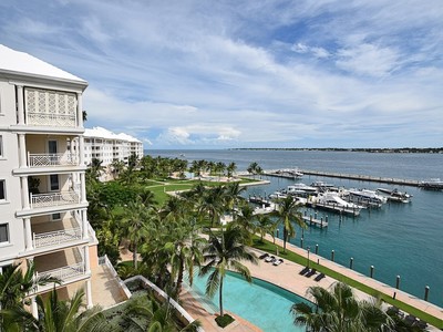 Condominium &middot; For rent &middot; 3 bedrooms